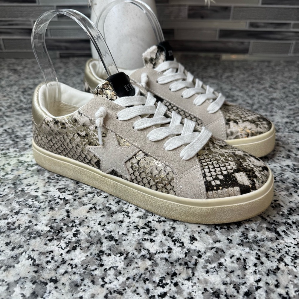 Steve Madden Pursued Metallic Snakeskin Lace-Up Sneakers Women's Size 7.5 - Picture 12 of 12